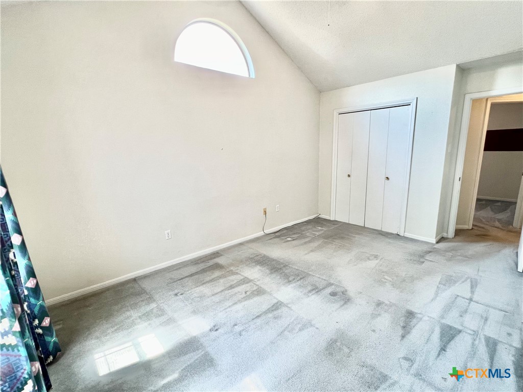 105 Lariat Circle
