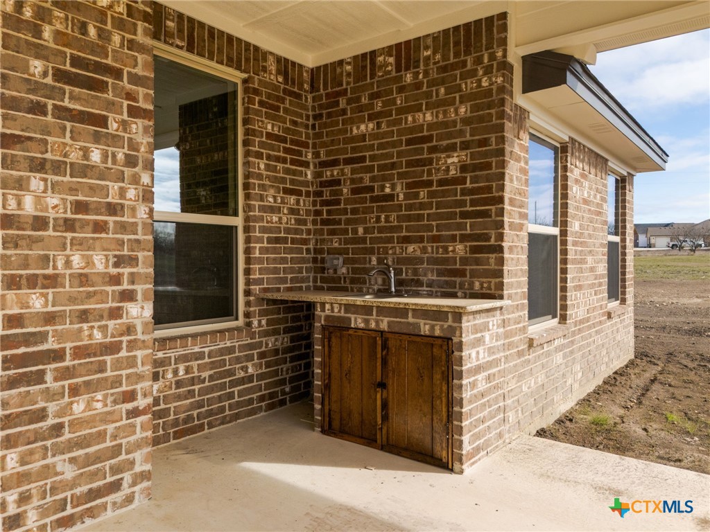 649 County Road 3152