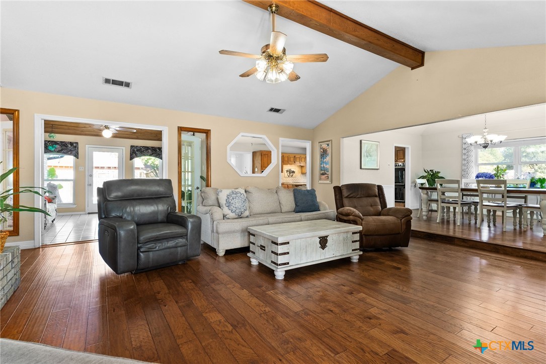 1311 Cardinal Trail