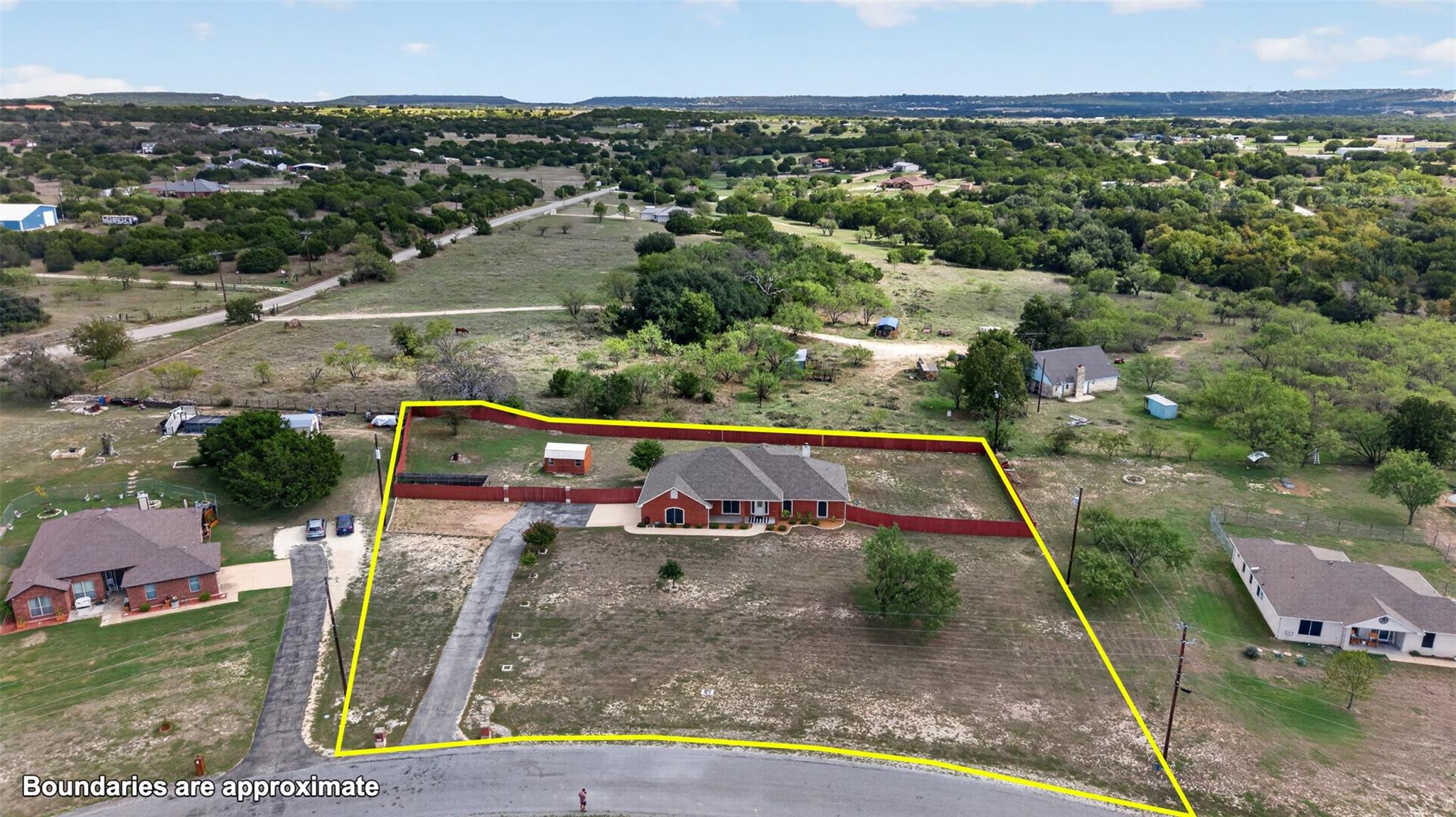 1042 County Road 3351