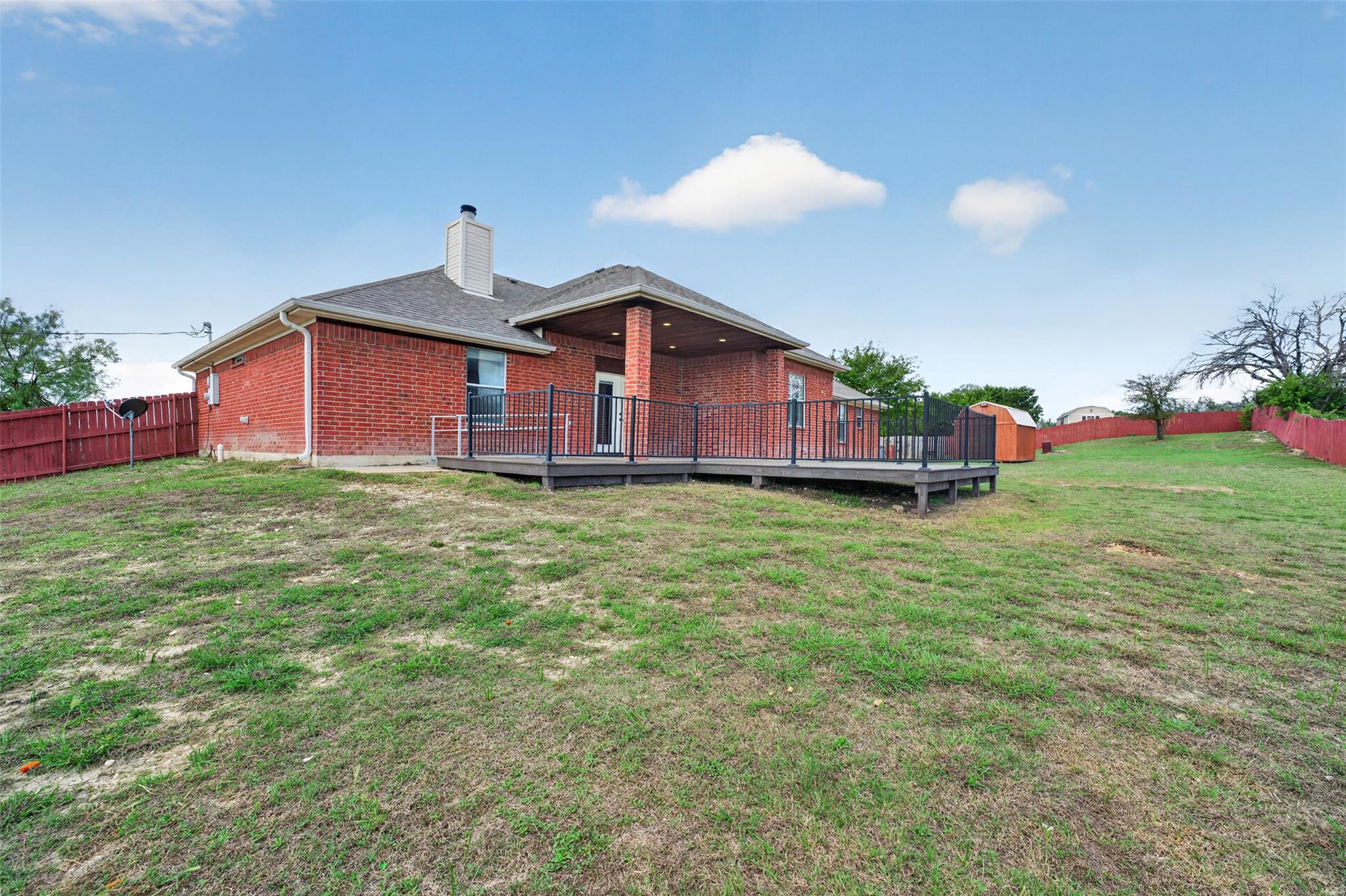 1042 County Road 3351