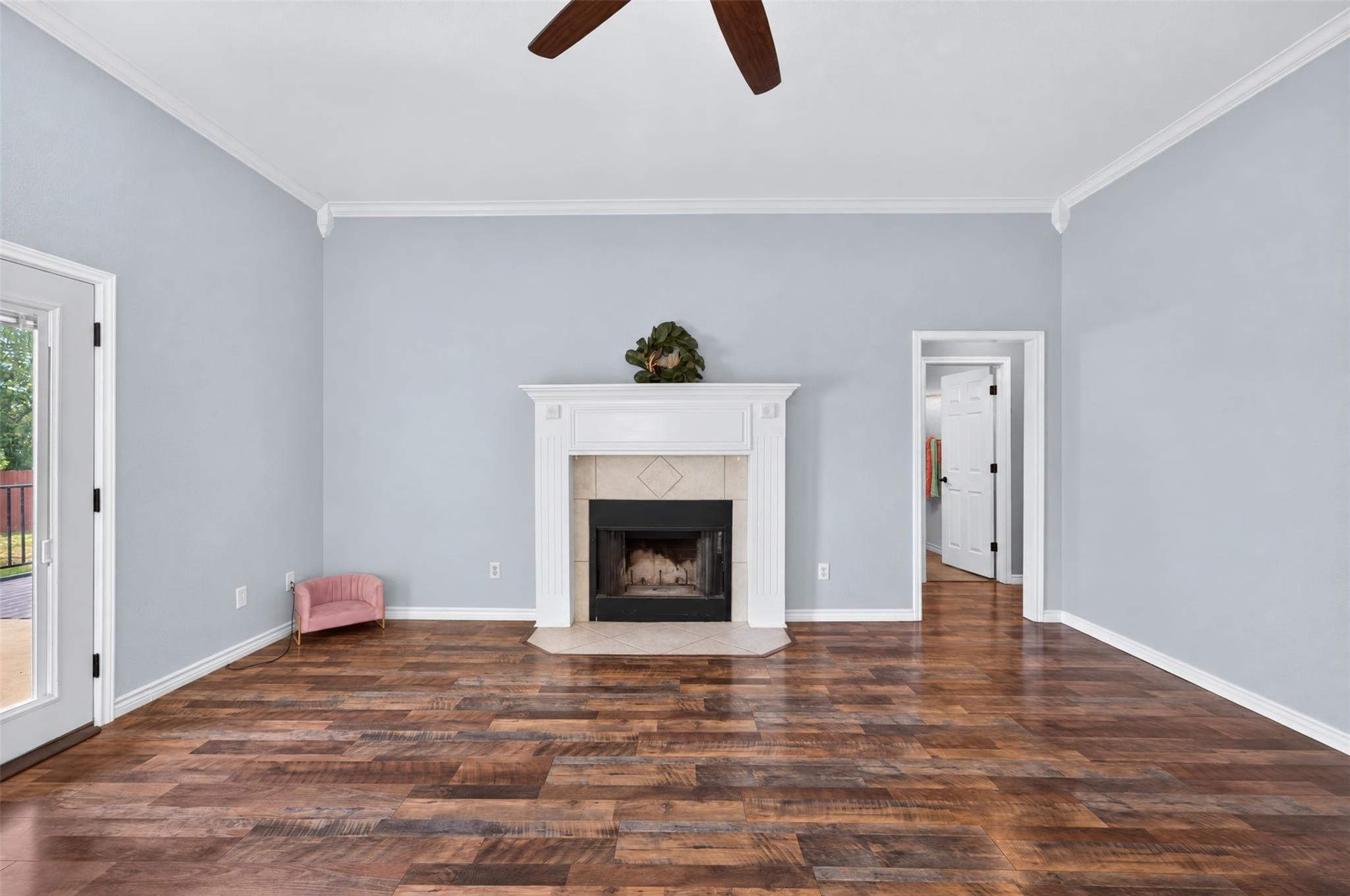 1042 County Road 3351