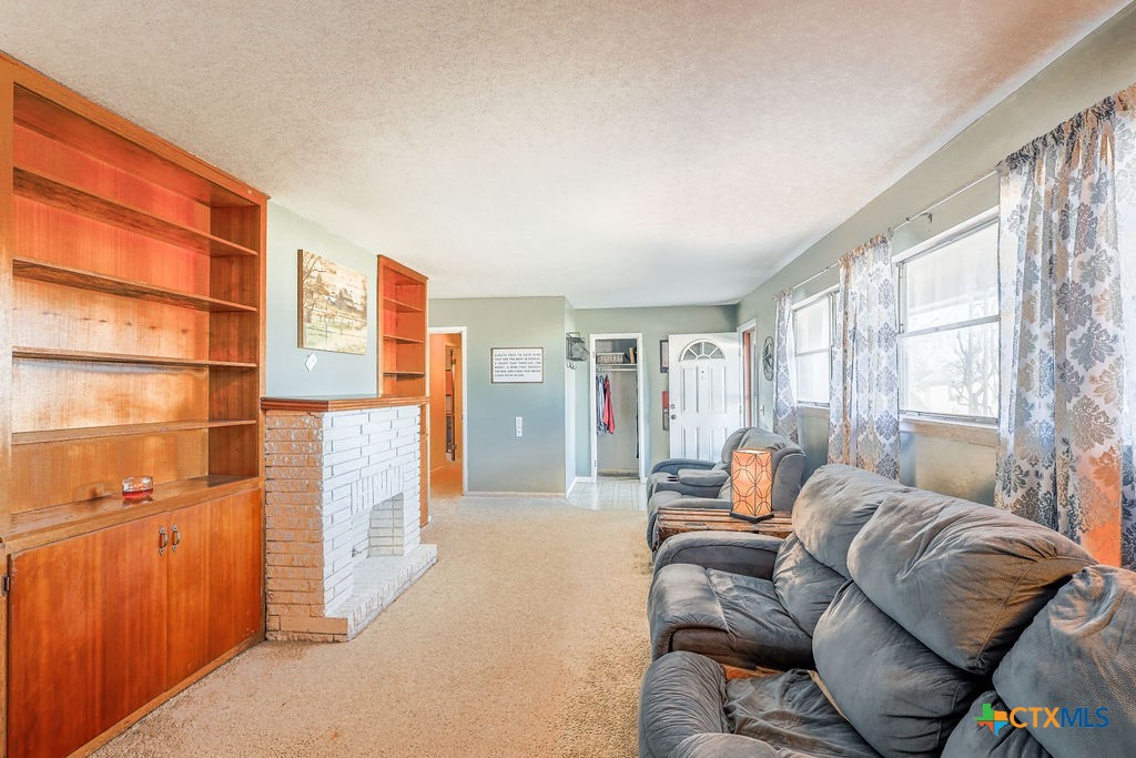 603 Shady Lane