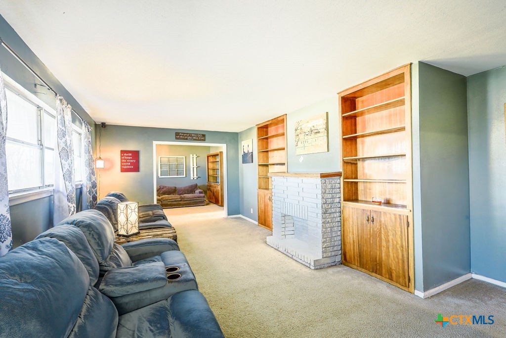 603 Shady Lane