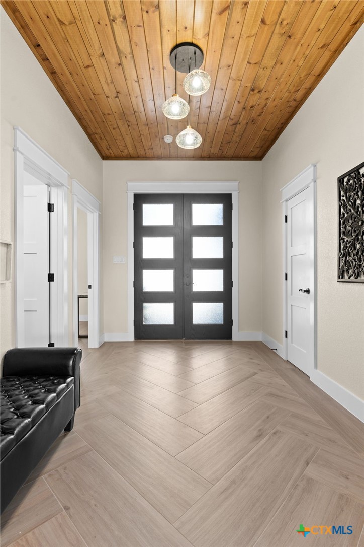 4374 Tall Ridge