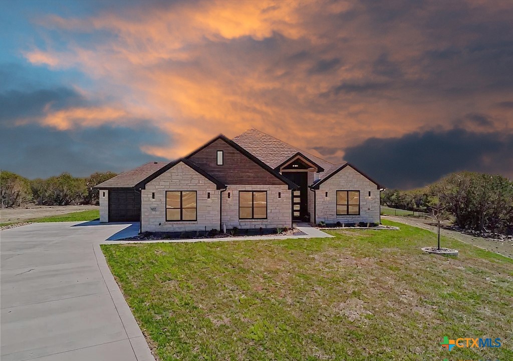 4374 Tall Ridge