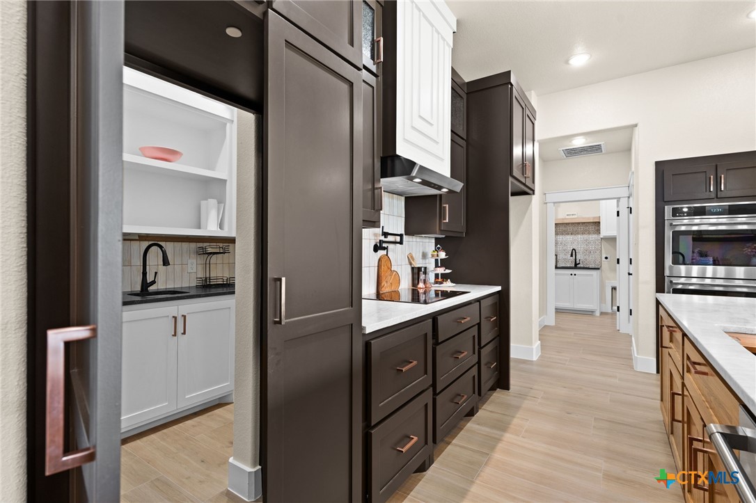 4374 Tall Ridge