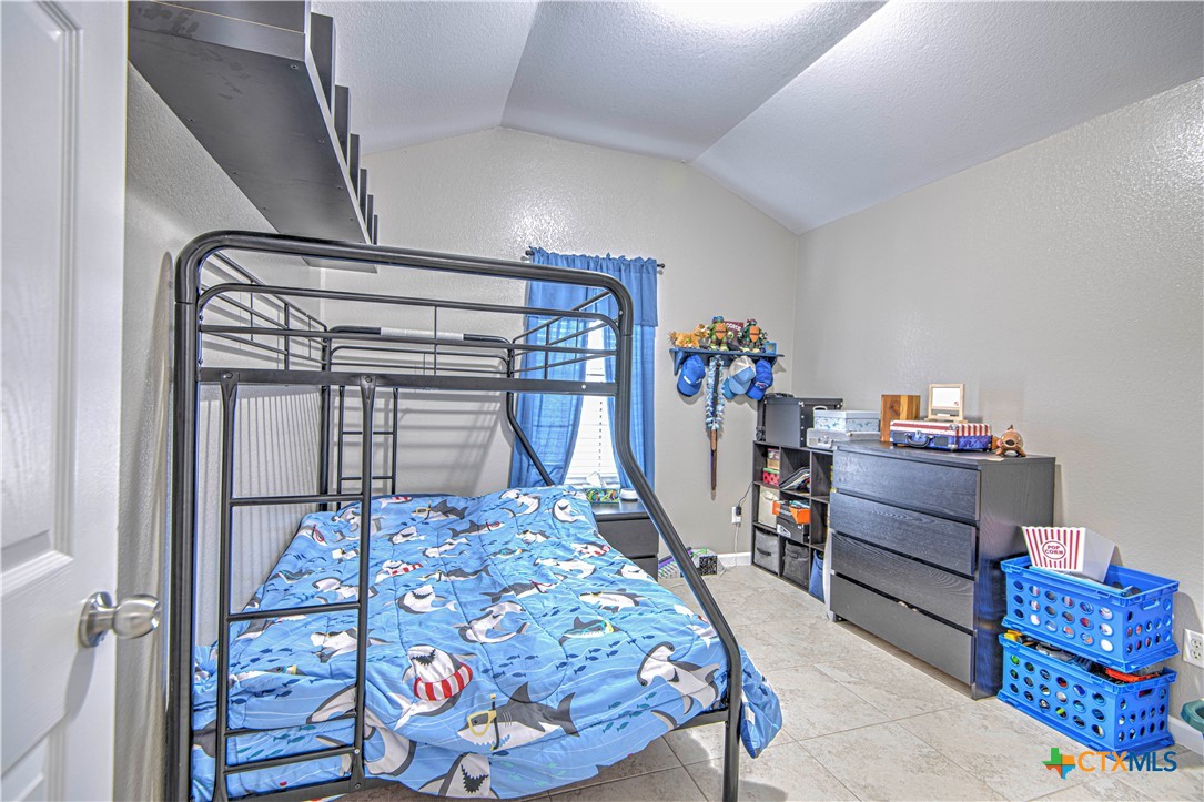 1303 Travis Circle