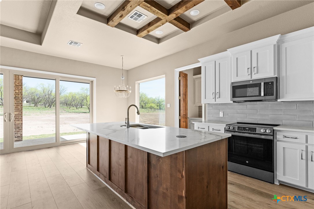 525 County Road 3152