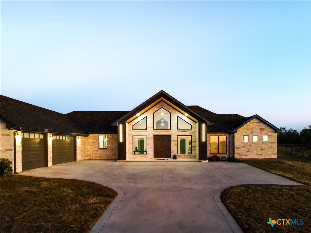 549 County Road 3152