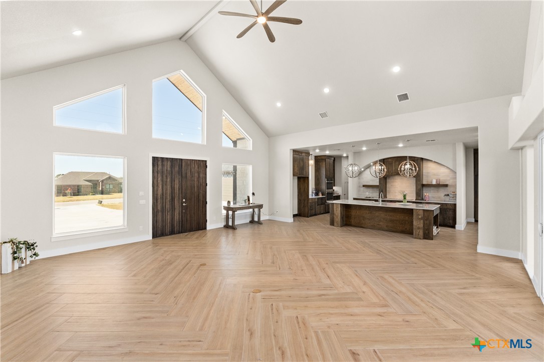 549 County Road 3152