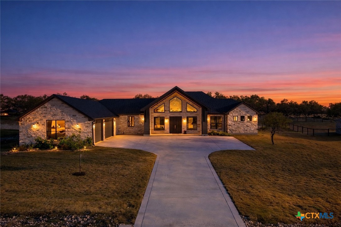 549 County Road 3152