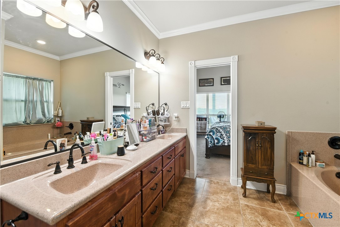 937 County Road 3371