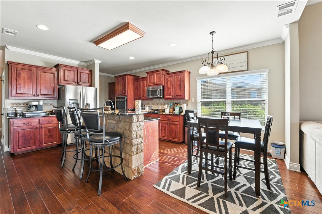 937 County Road 3371