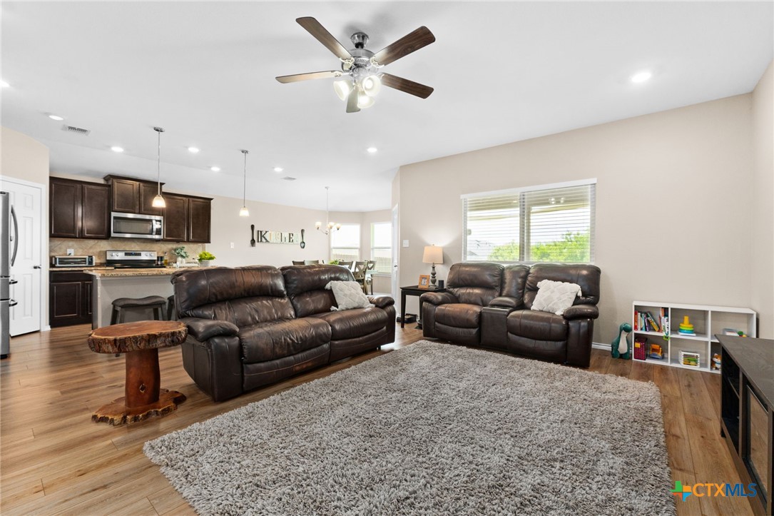 400 Paddock Lane