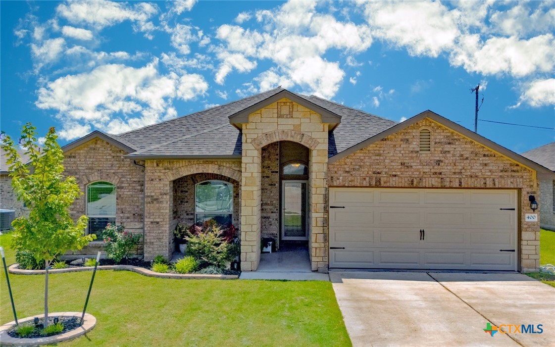400 Paddock Lane