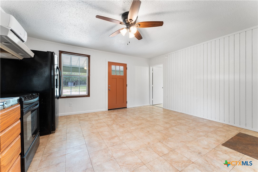 188 Private Road 4718