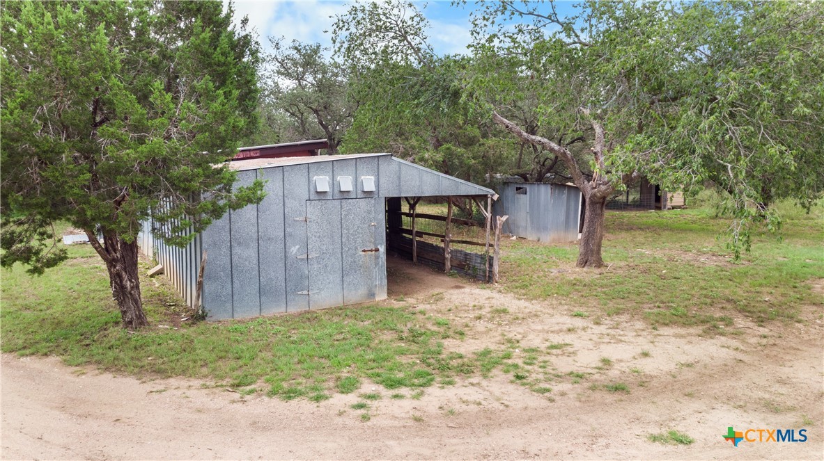 188 Private Road 4718