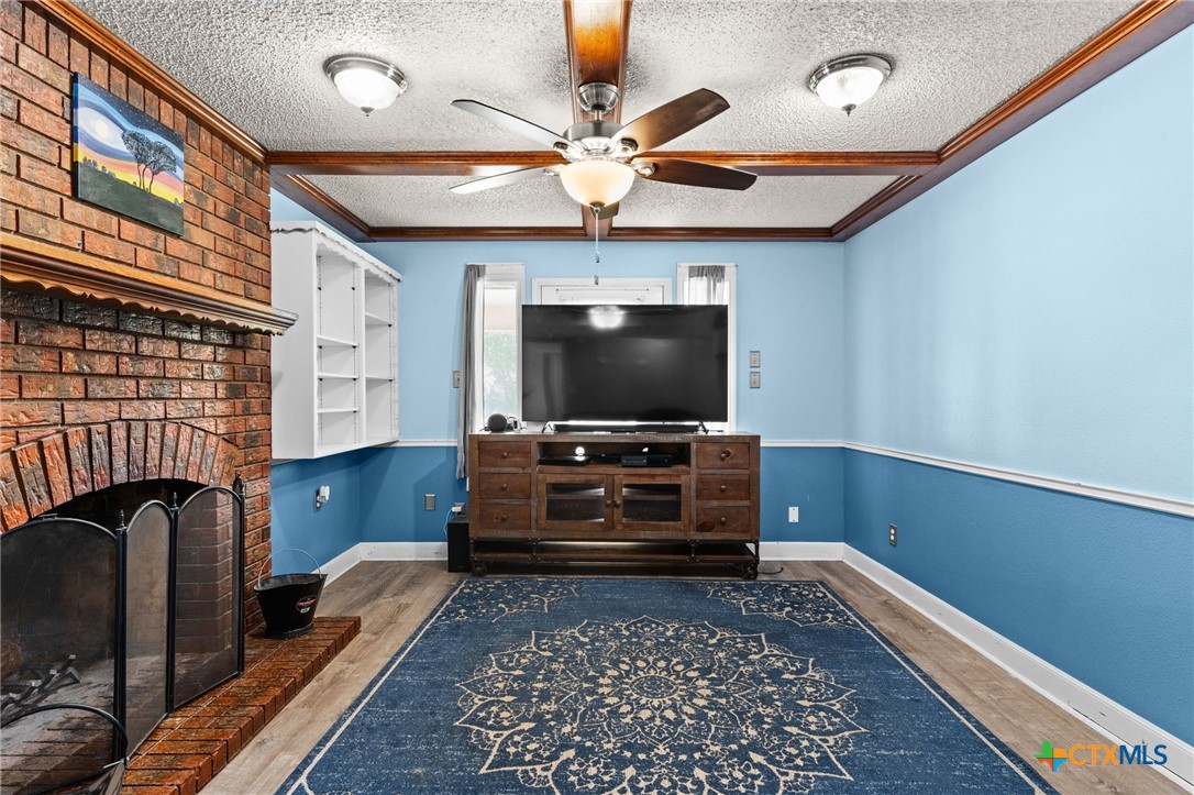310 County Road 3080