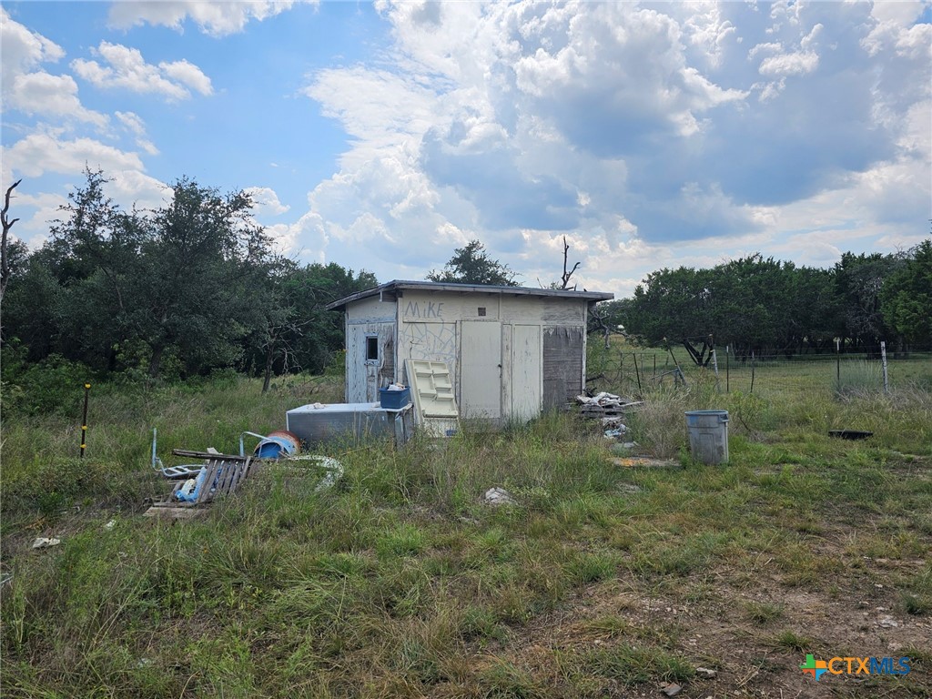 3101 N FM 116