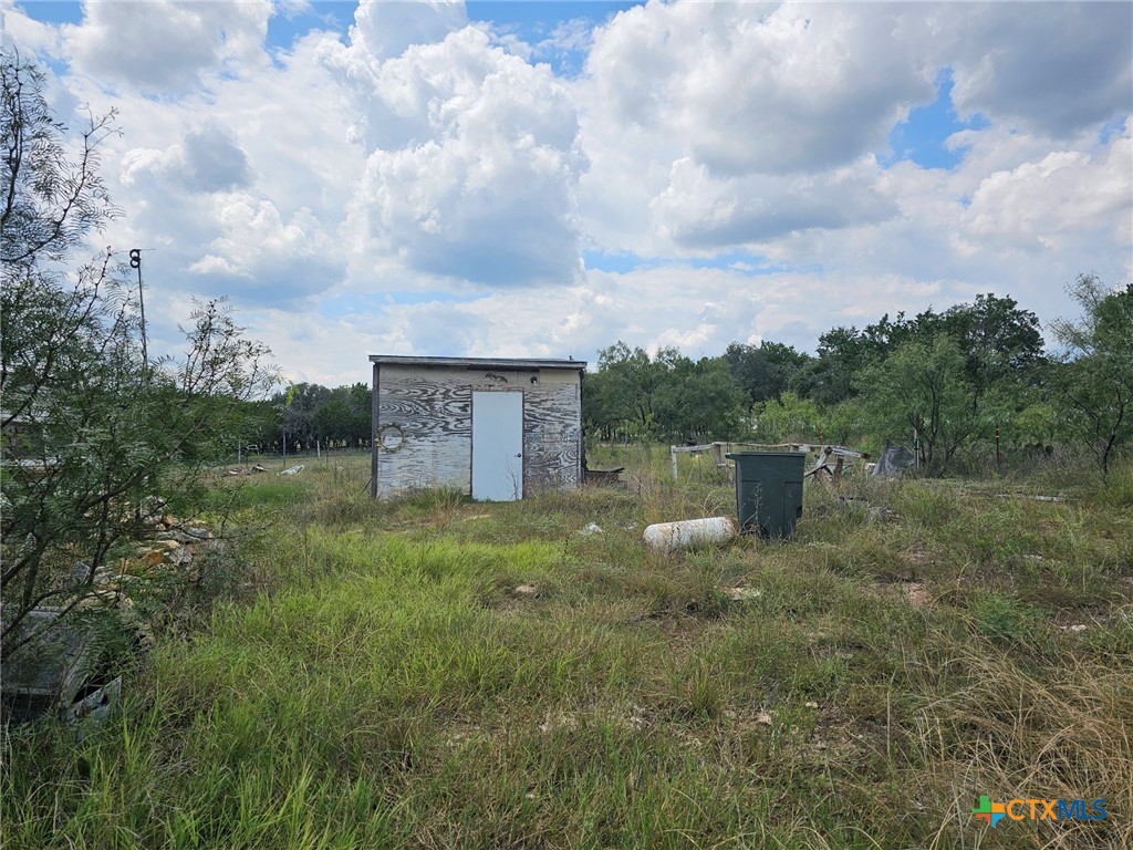 3101 N FM 116