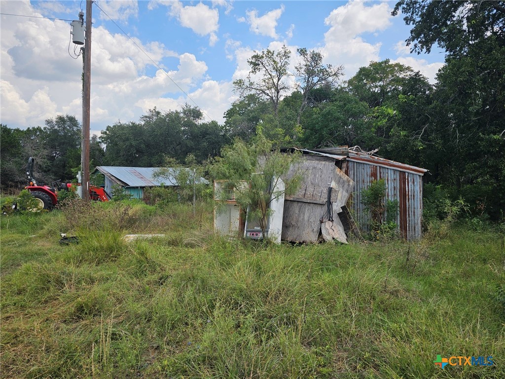 3101 N FM 116