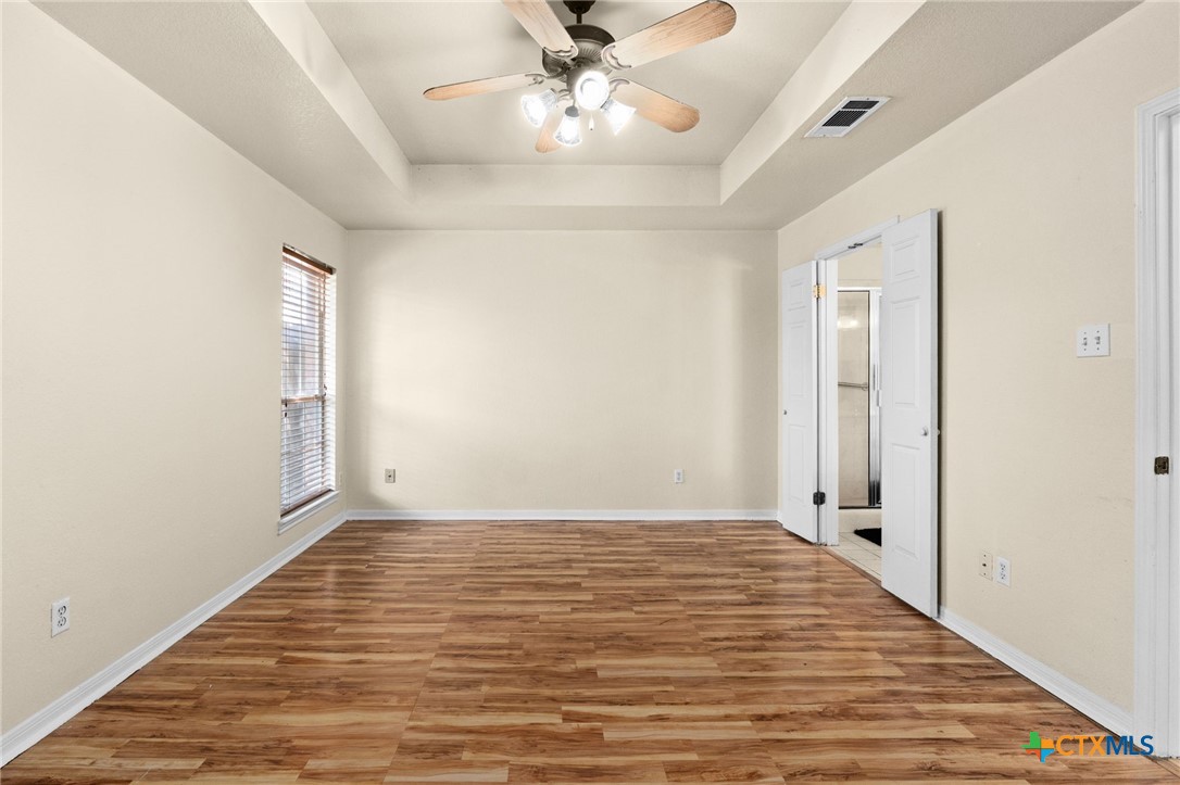 1302 Falcon Trail