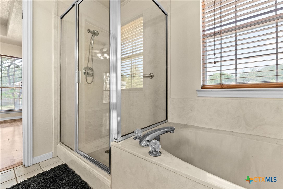 1302 Falcon Trail