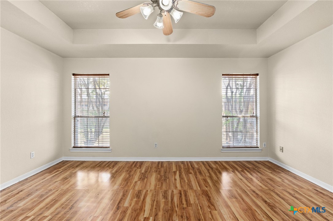 1302 Falcon Trail