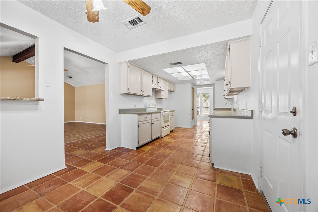 2006 Canyon Creek Drive