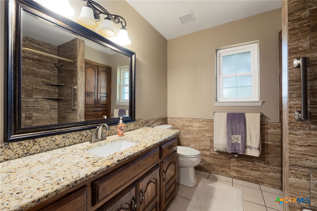 1624 W Business 190