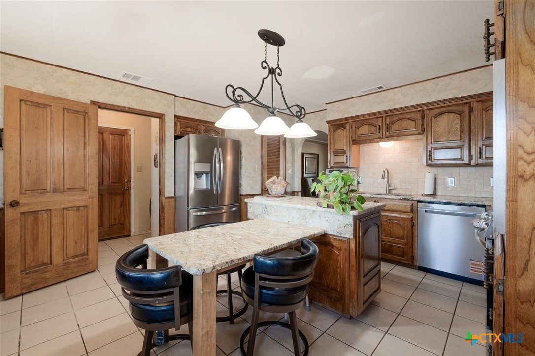 1624 W Business 190