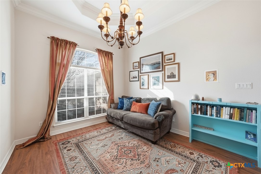 2111 Kangaroo Trail