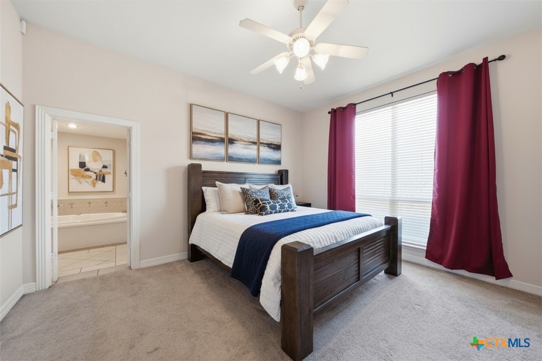 2111 Kangaroo Trail