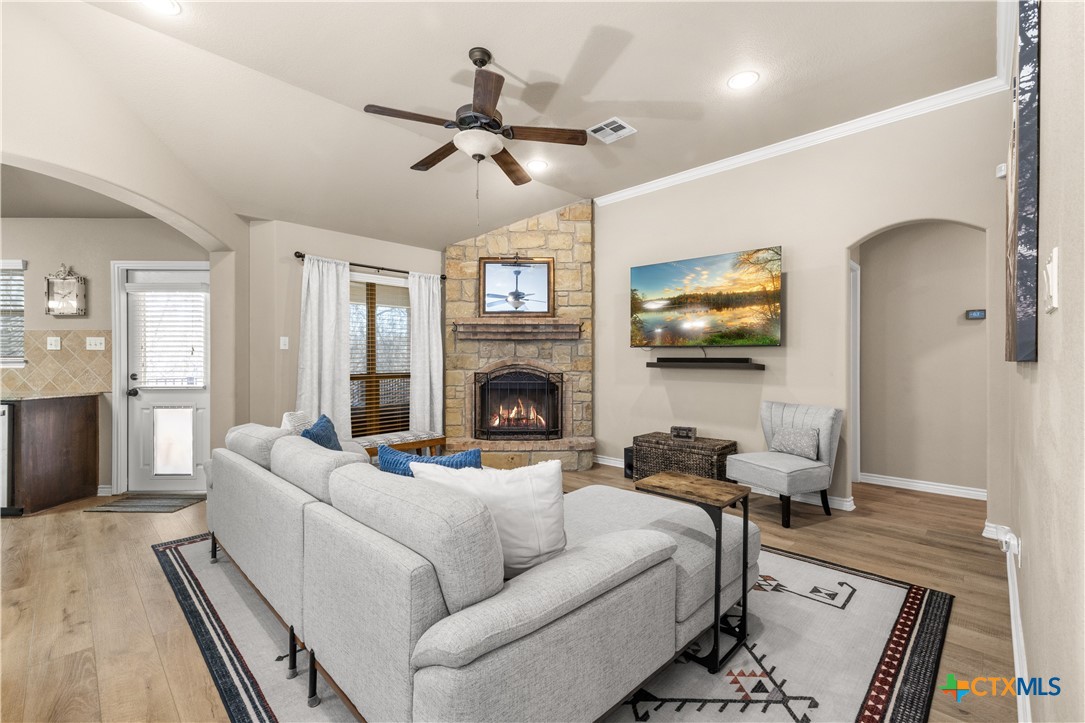 209 Sheridan Loop