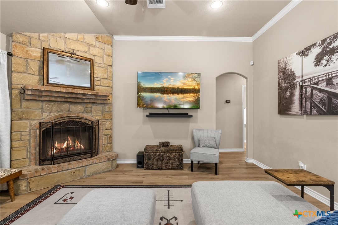 209 Sheridan Loop