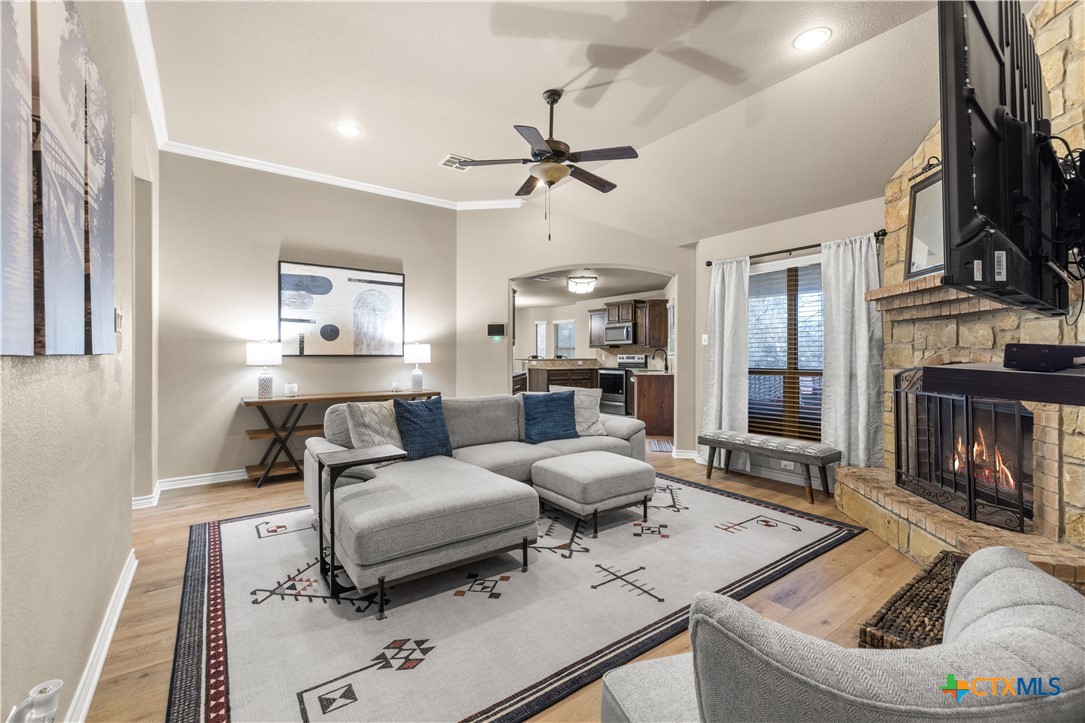 209 Sheridan Loop