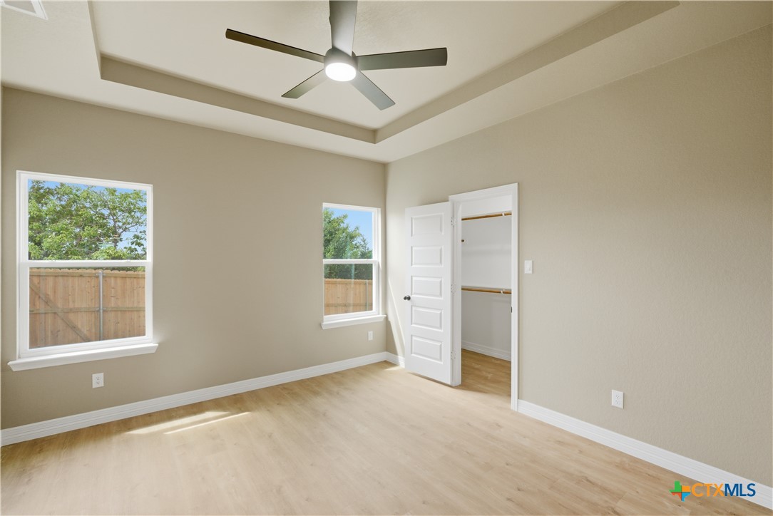 1311 Lone Pine Way