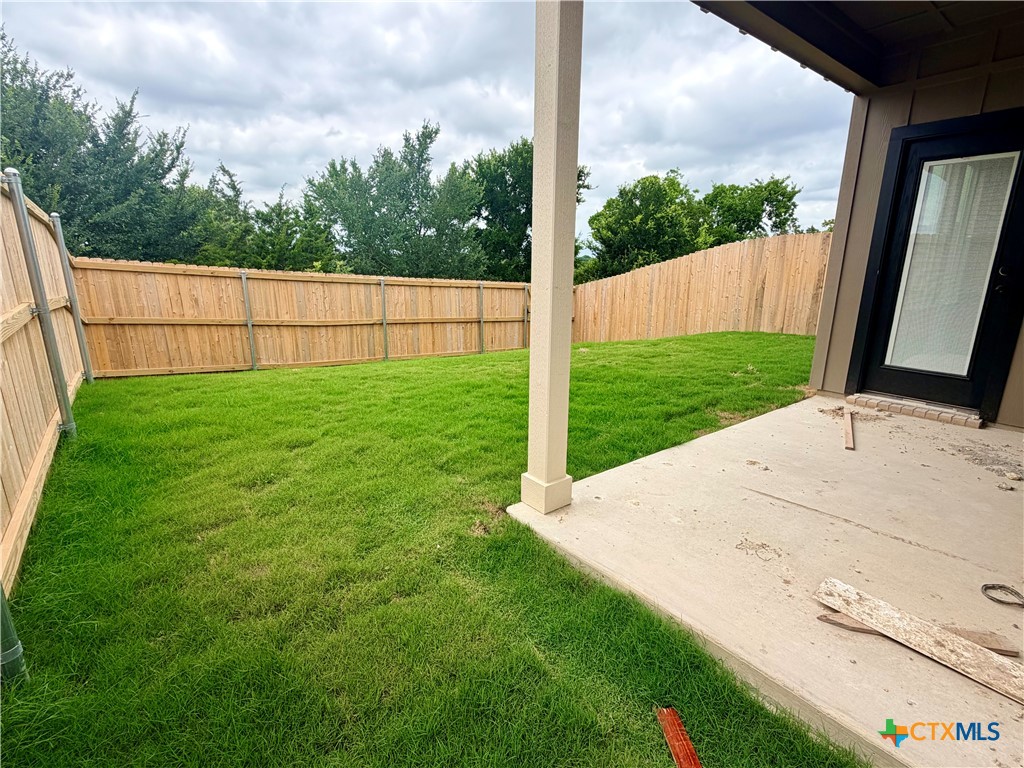 1309 Lone Pine Way