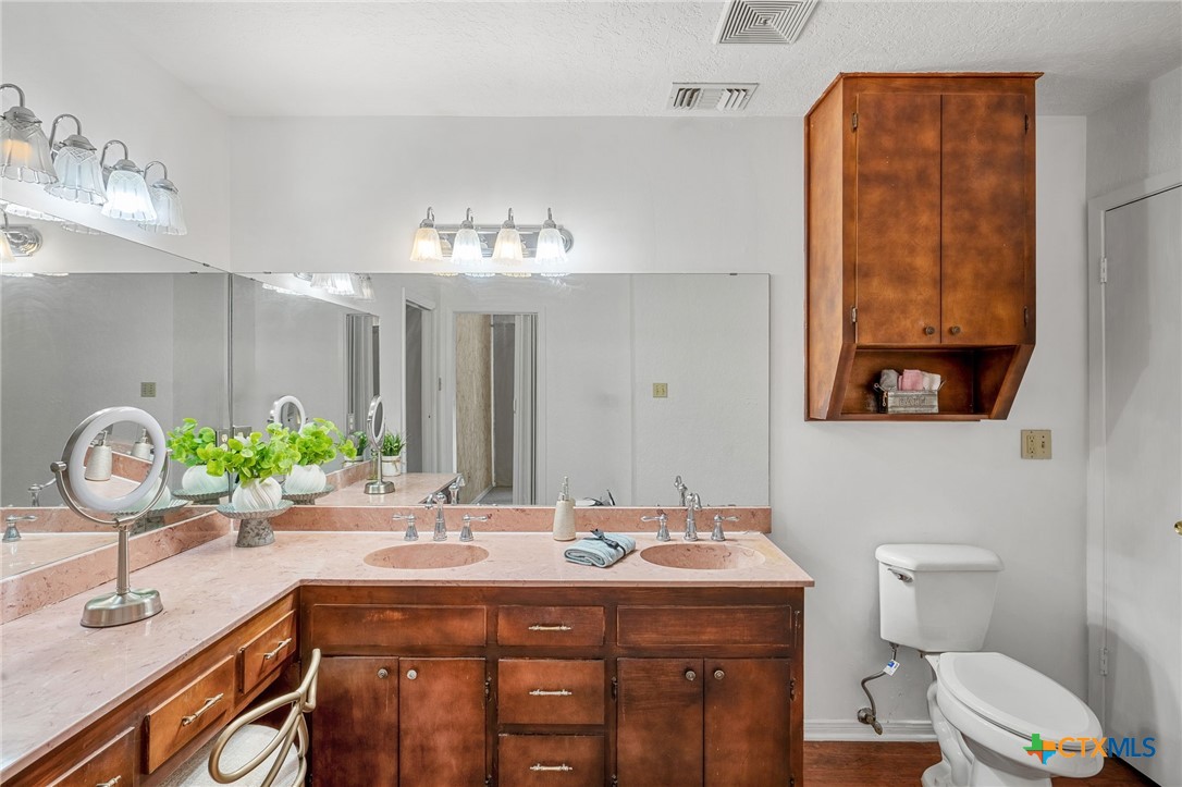 130 Bobcat Lane