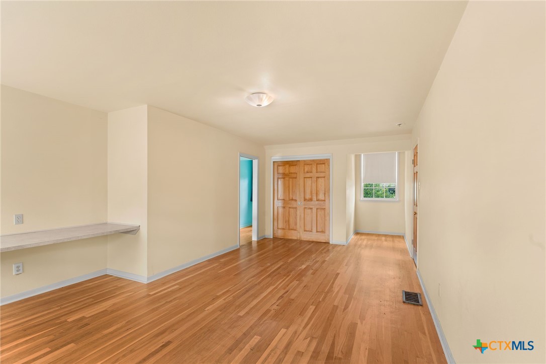 609 Oakhill Drive