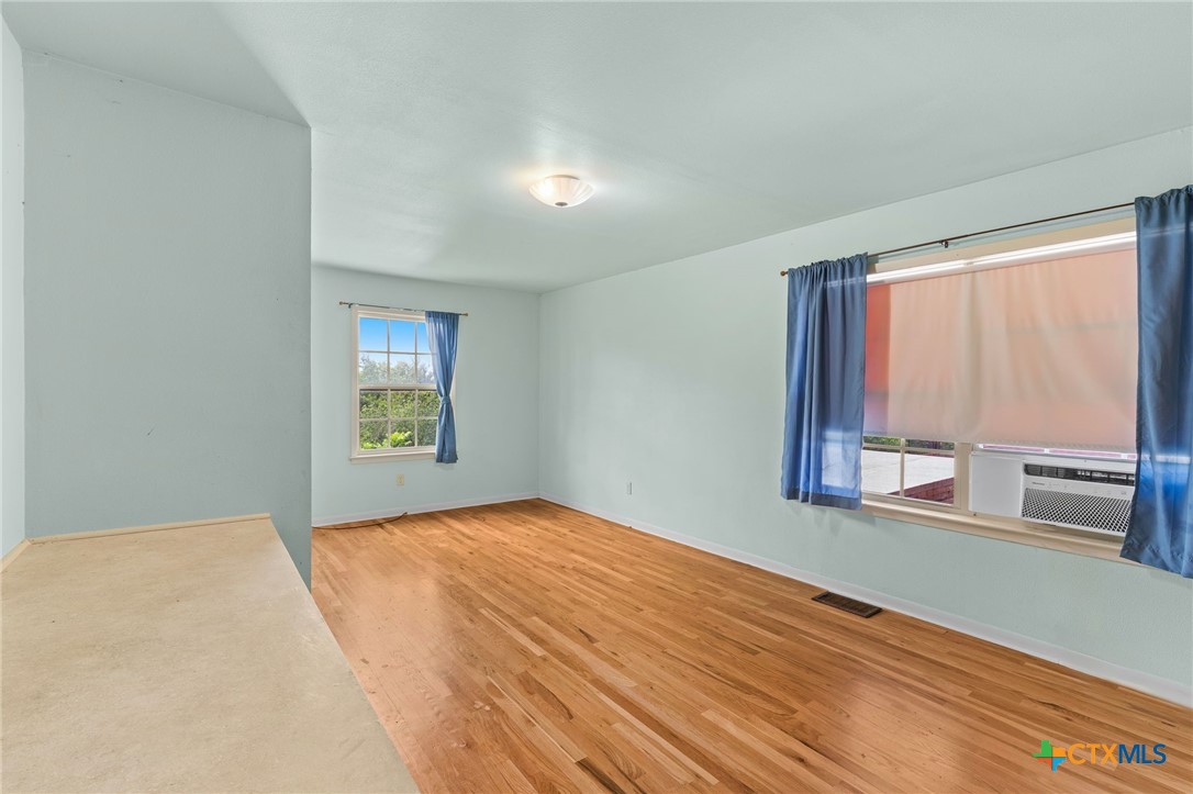 609 Oakhill Drive