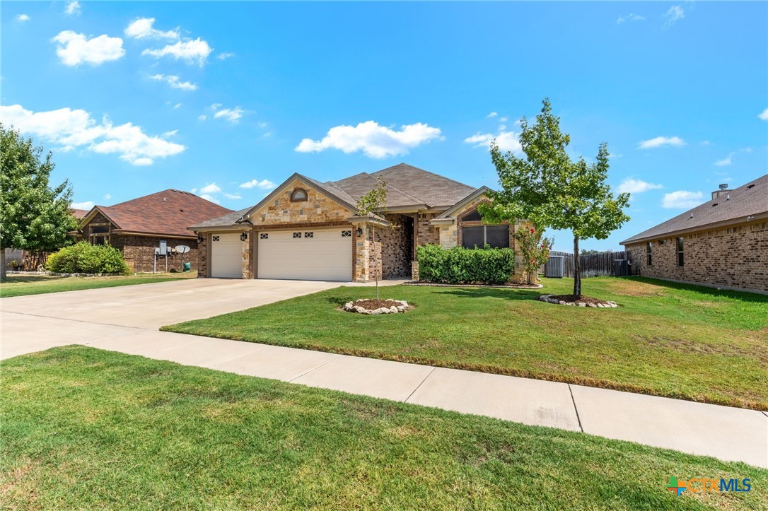 7606 Zircon Drive