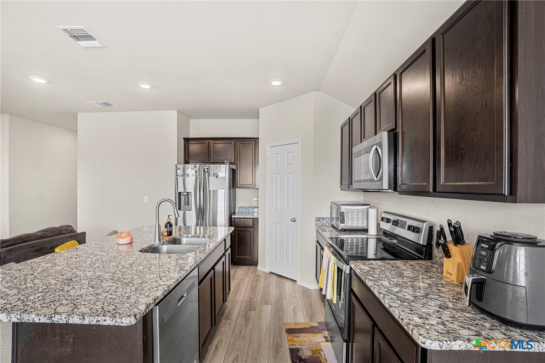 2354 Aylesbury Drive