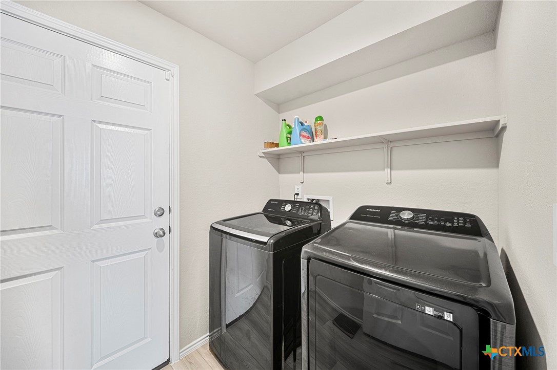 2354 Aylesbury Drive
