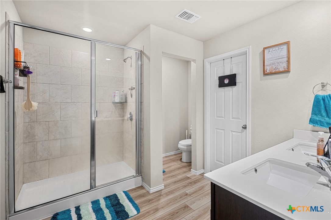 2354 Aylesbury Drive