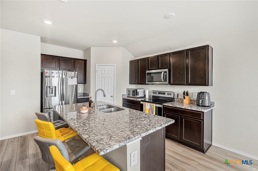 2354 Aylesbury Drive
