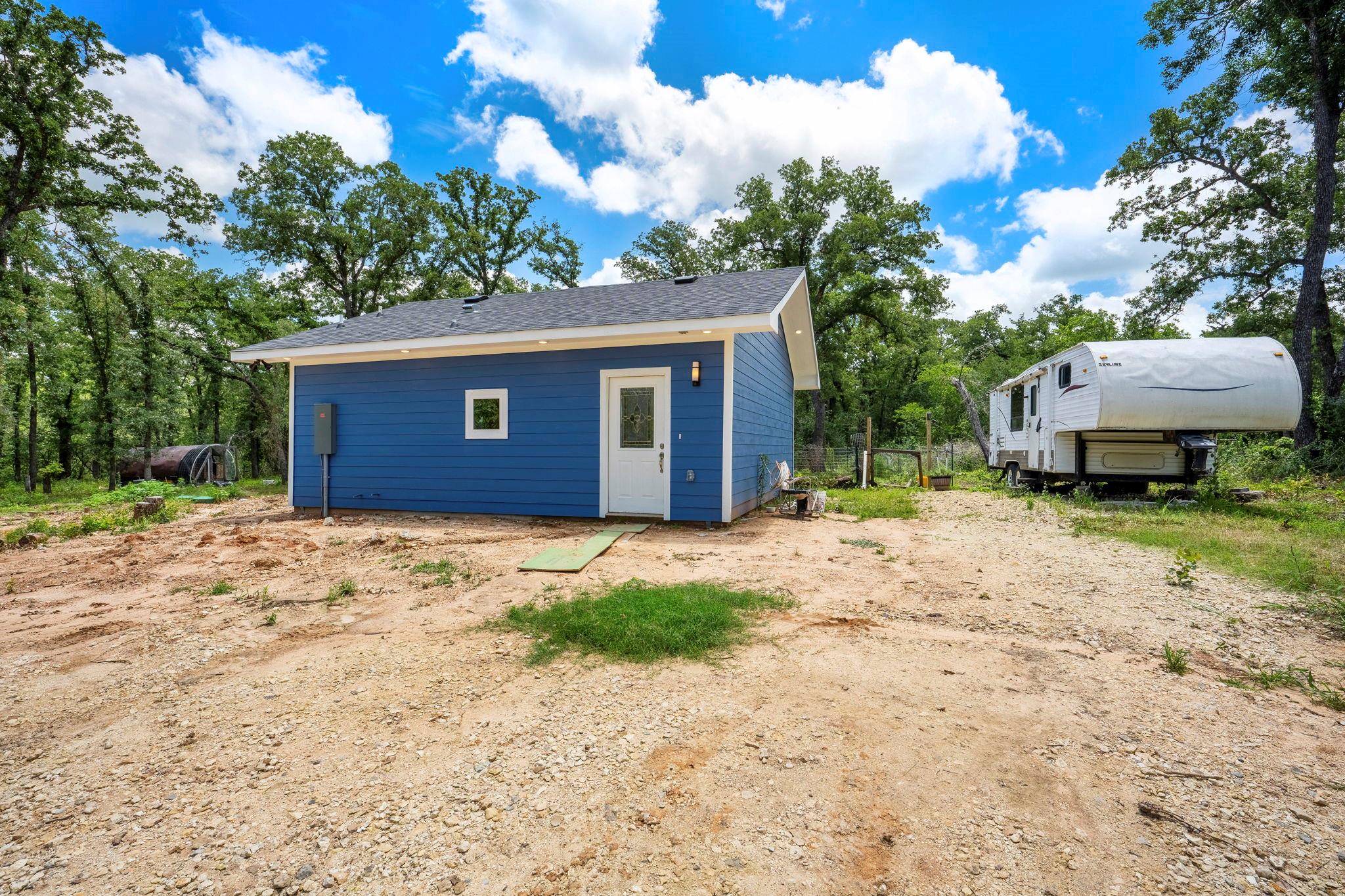 868 County Road 405