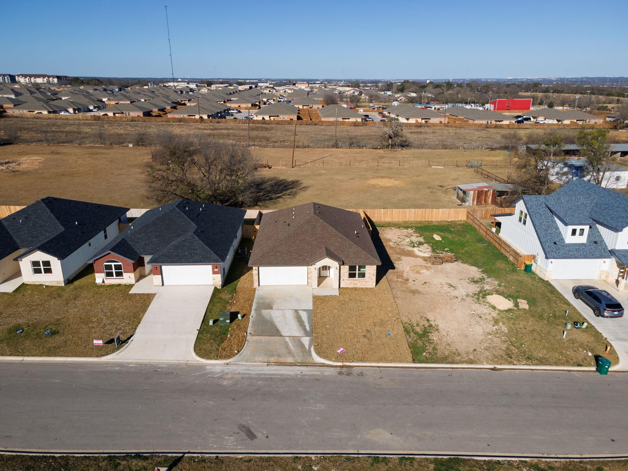 2123 Blackhawk LOOP