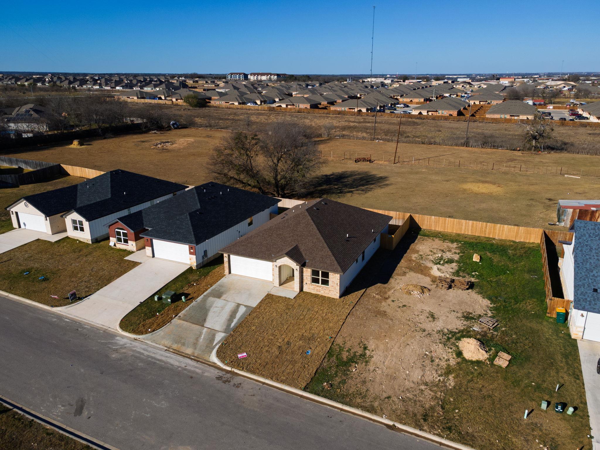 2123 Blackhawk LOOP